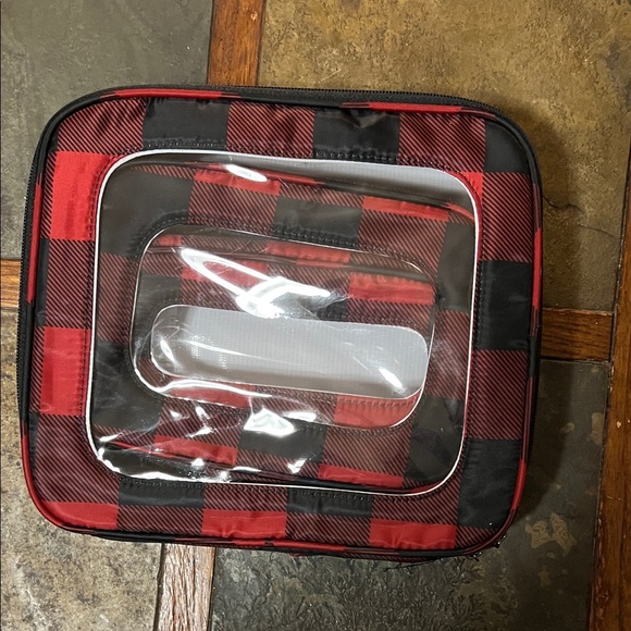 Lug Red and Black Checkered Toiletry Bag Set 3 piece nesting - Picture 8 of 8